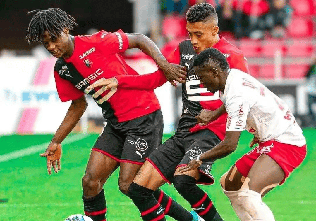 开云体育塞维利亚国际比赛日战术微调，志在法甲名次提升，悬念犹存，赛季目标并未改变的简单介绍